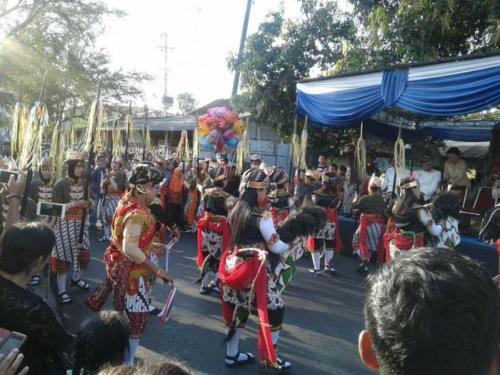 Kesenian Reog saat Kirab Pisungsung Undhuh-Undhuh 2018